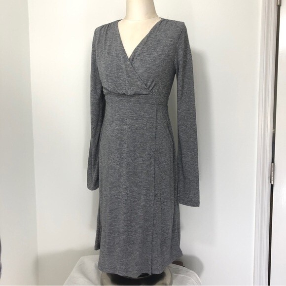 Athleta Dress Womens Small Gray Heathered Wrap It Up Long Sleeve Knit Surplice - Picture 3 of 16
